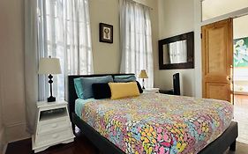 Creole Cottage Uptown